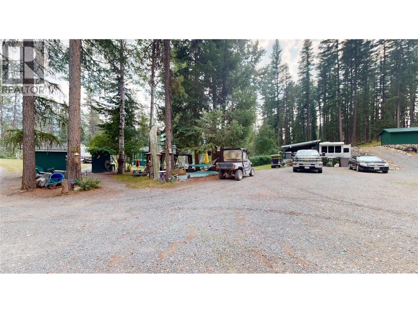9765 Braunagel Road, Moyie, British Columbia  V0B 2A0 - Photo 12 - 10359427