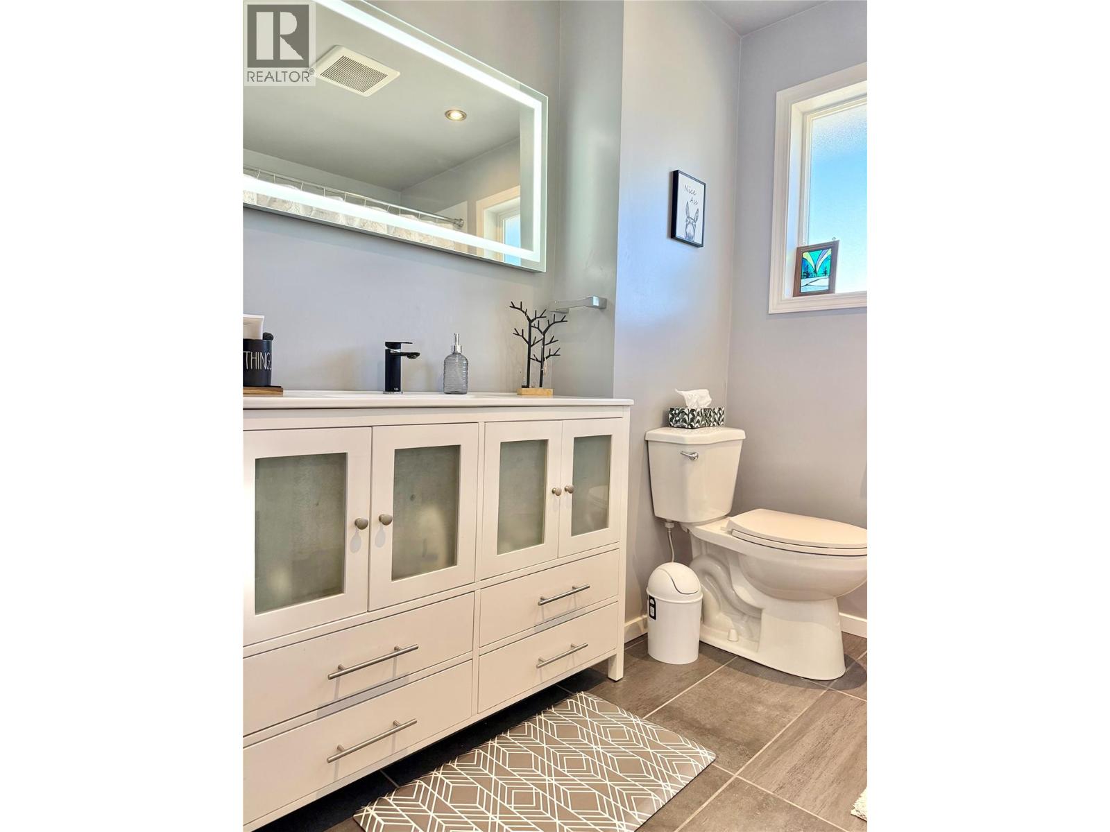 1971 75 Avenue, Grand Forks, British Columbia  V0H 1H2 - Photo 17 - 10359478