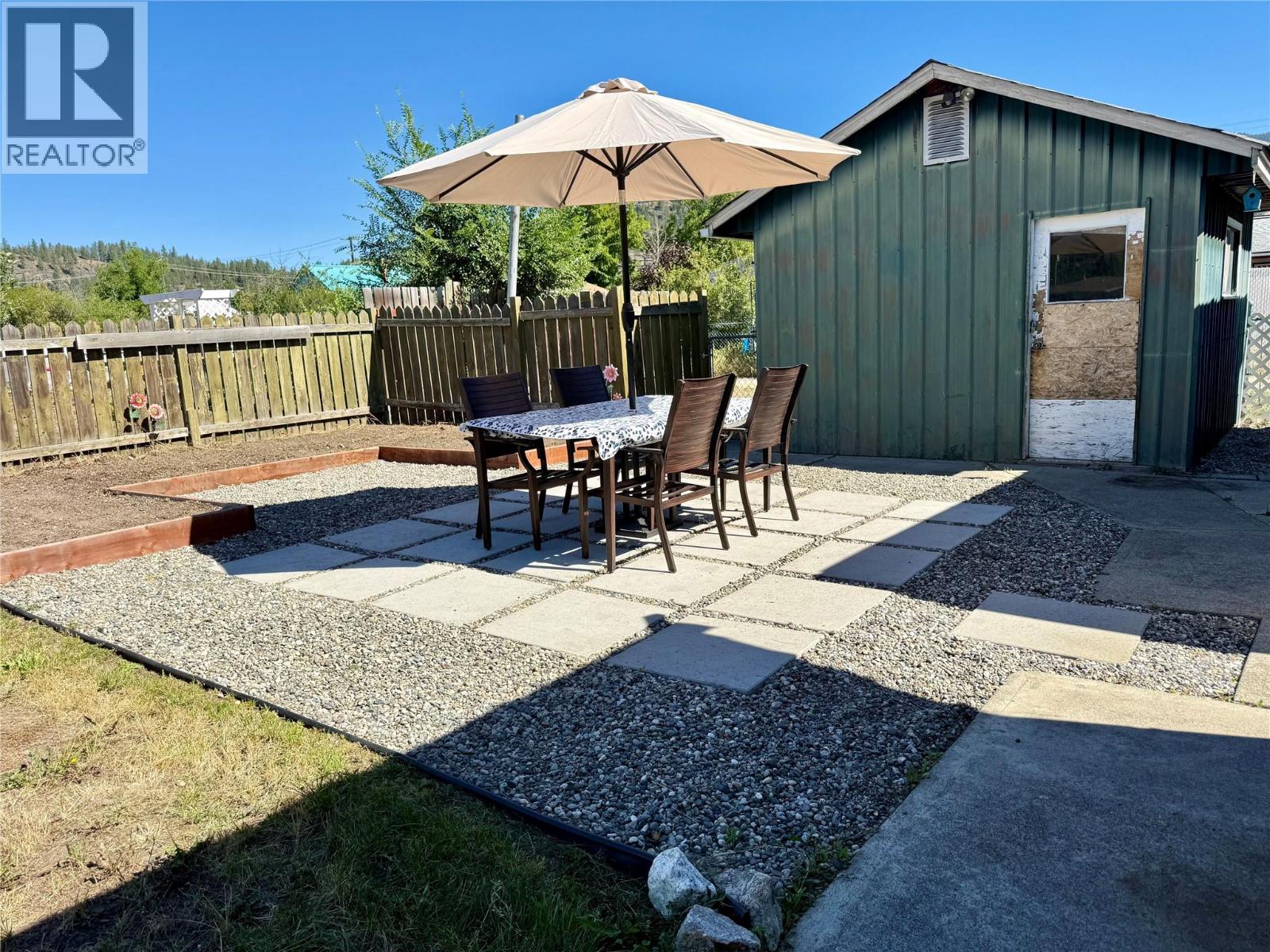 1971 75 Avenue, Grand Forks, British Columbia  V0H 1H2 - Photo 32 - 10359478