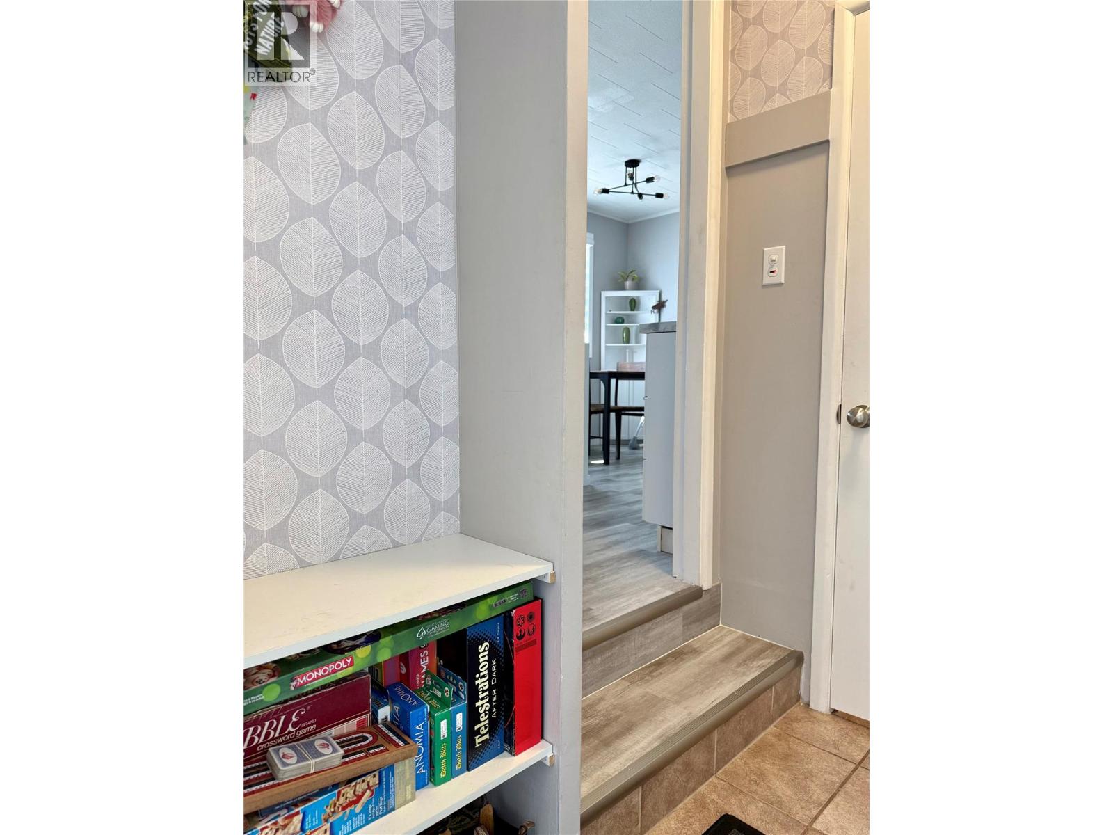 1971 75 Avenue, Grand Forks, British Columbia  V0H 1H2 - Photo 4 - 10359478