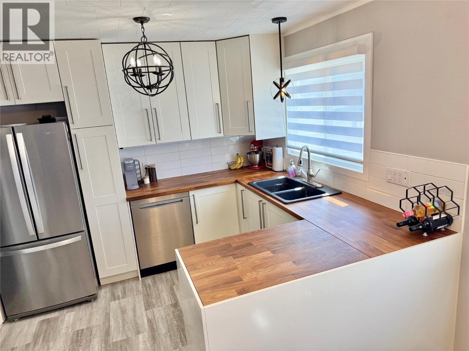 1971 75 Avenue, Grand Forks, British Columbia  V0H 1H2 - Photo 9 - 10359478