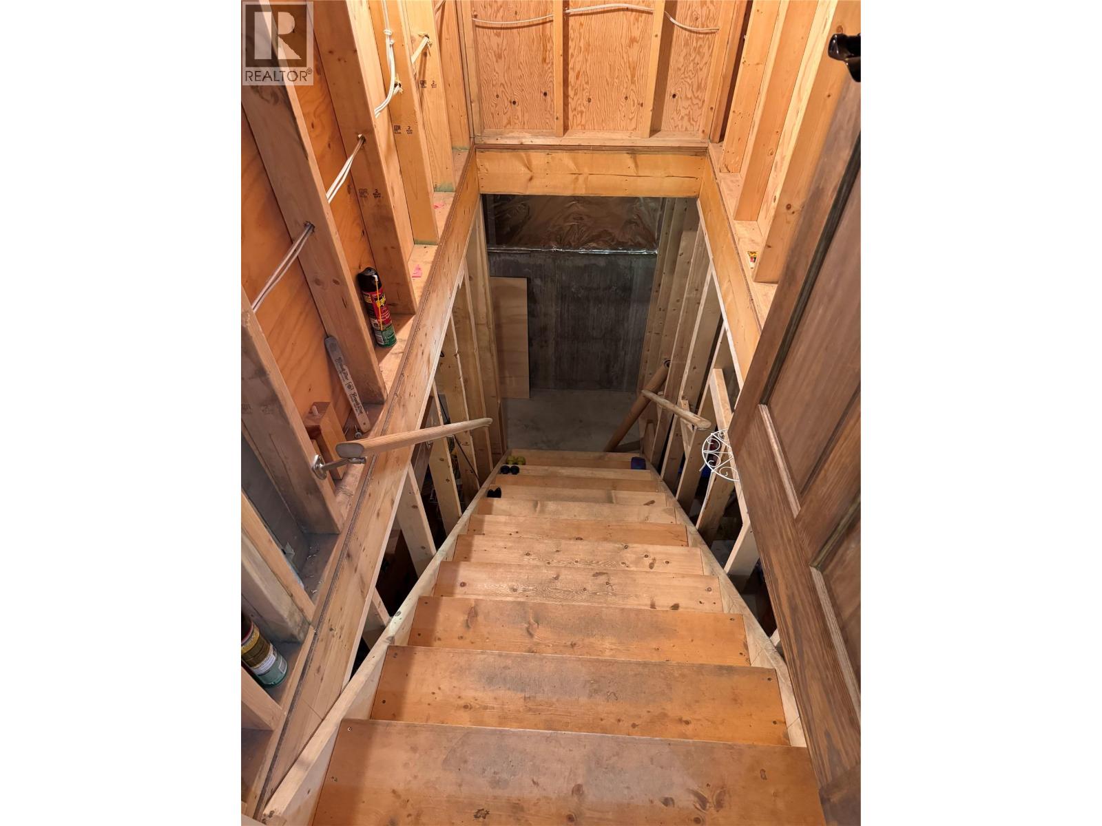 2160 3 Highway, Christina Lake, British Columbia  V0H 1E3 - Photo 26 - 10357524