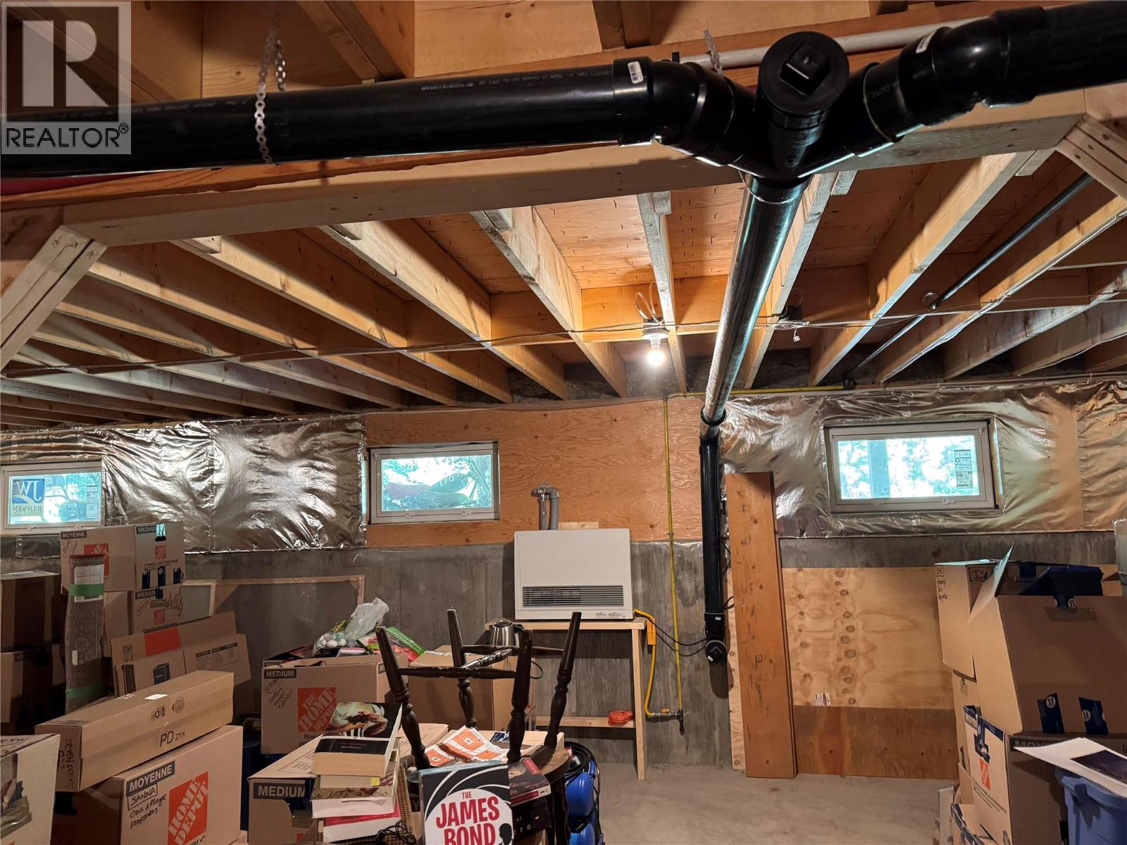 2160 3 Highway, Christina Lake, British Columbia  V0H 1E3 - Photo 27 - 10357524