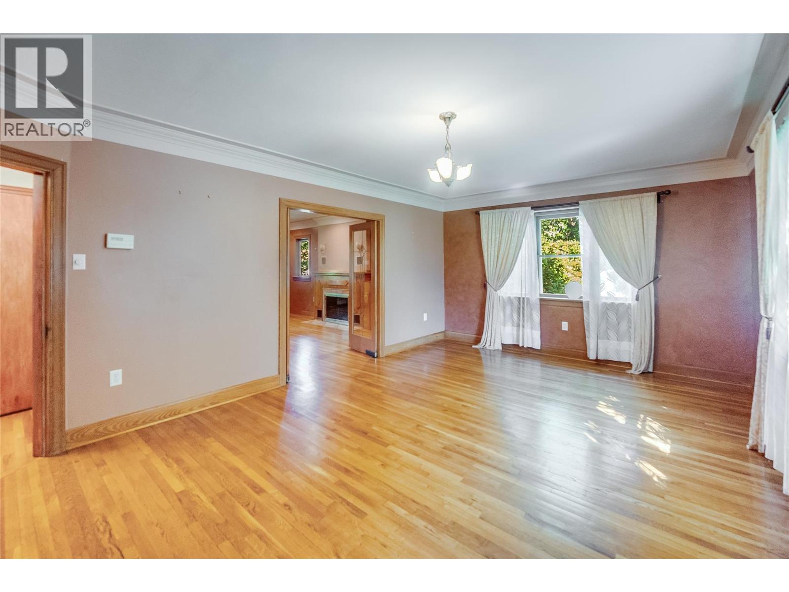 102 18th Street, Castlegar, British Columbia  V1N 2M7 - Photo 19 - 10359264