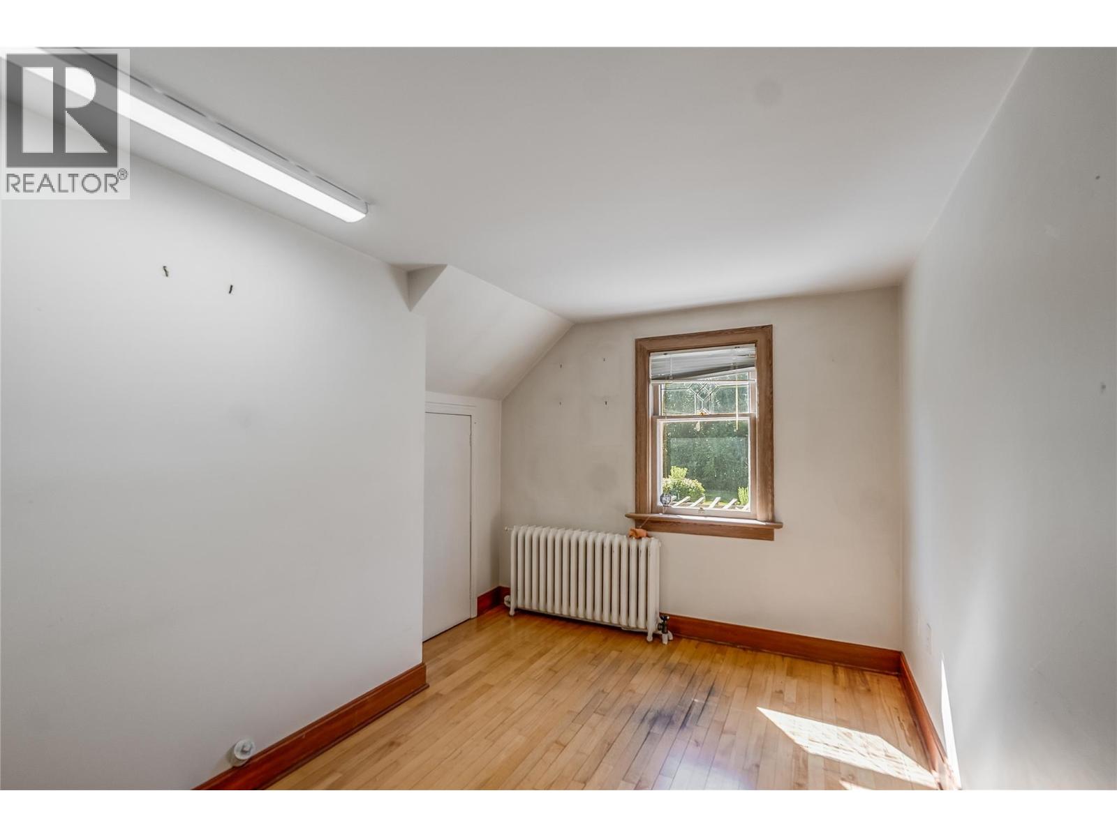 102 18th Street, Castlegar, British Columbia  V1N 2M7 - Photo 36 - 10359264