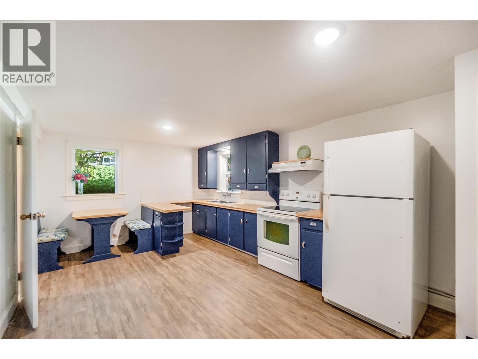 102 18th Street, Castlegar, British Columbia  V1N 2M7 - Photo 41 - 10359264