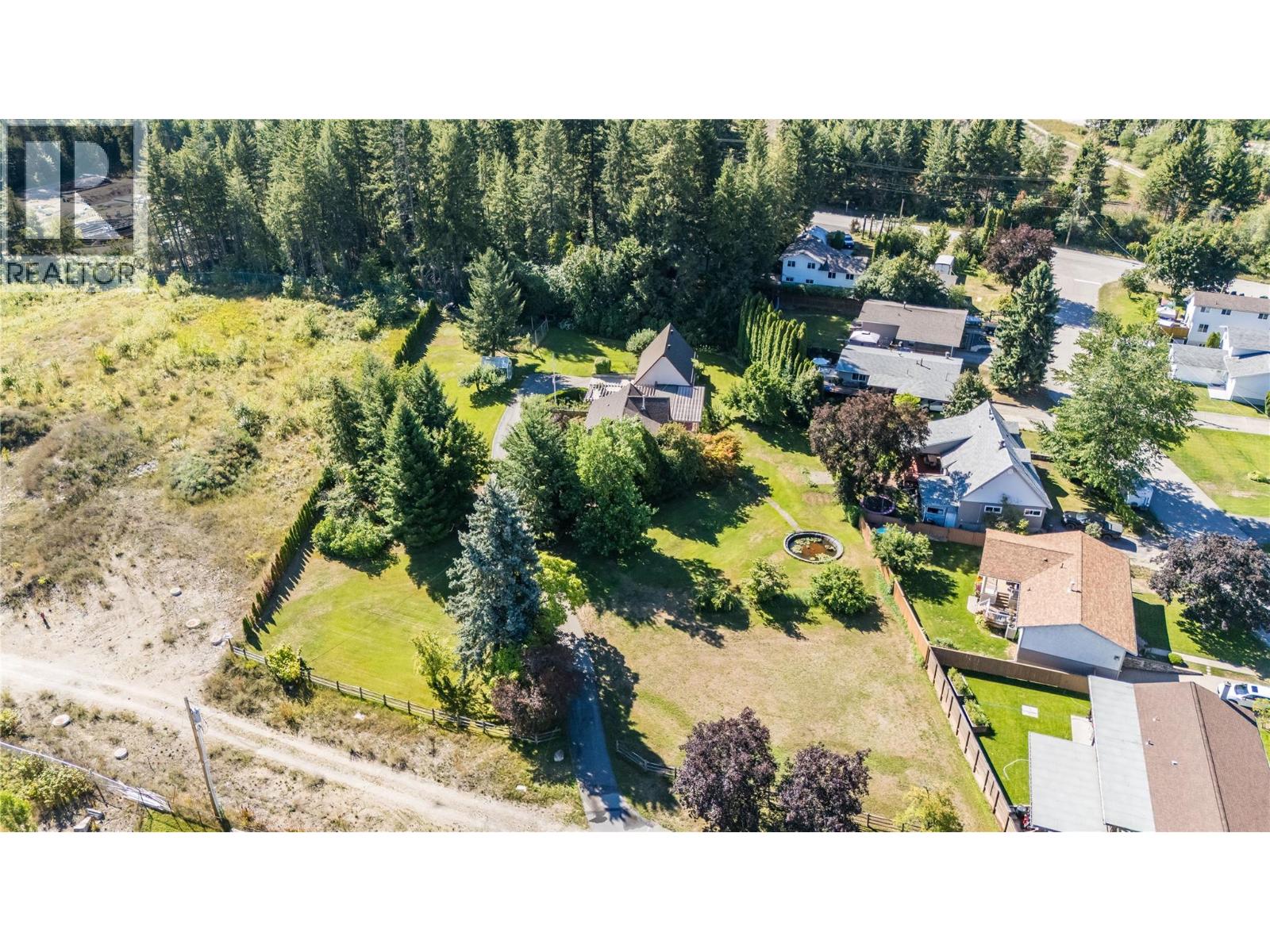 102 18th Street, Castlegar, British Columbia  V1N 2M7 - Photo 70 - 10359264