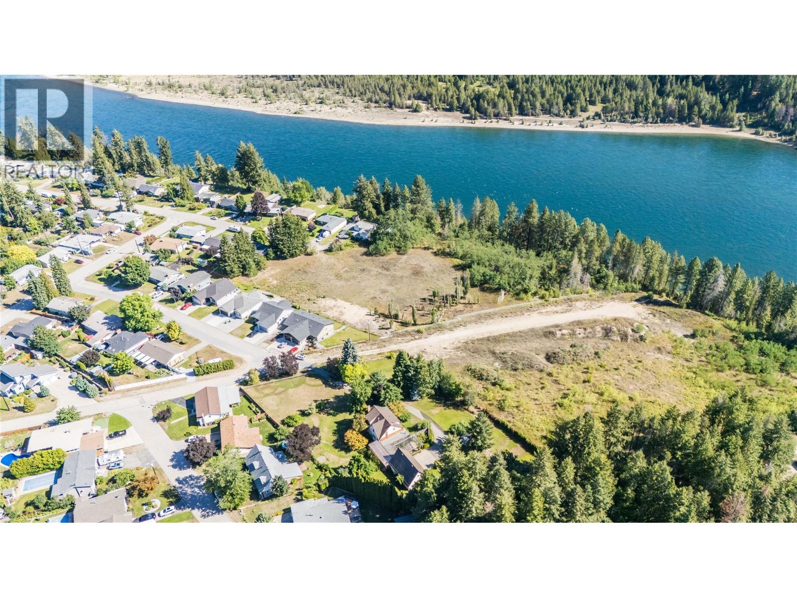 102 18th Street, Castlegar, British Columbia  V1N 2M7 - Photo 73 - 10359264