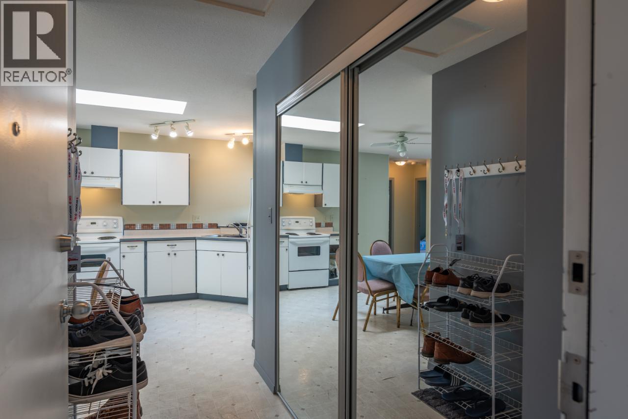 7248 2nd Street, Grand Forks, British Columbia  V0H 1H0 - Photo 37 - 10359504