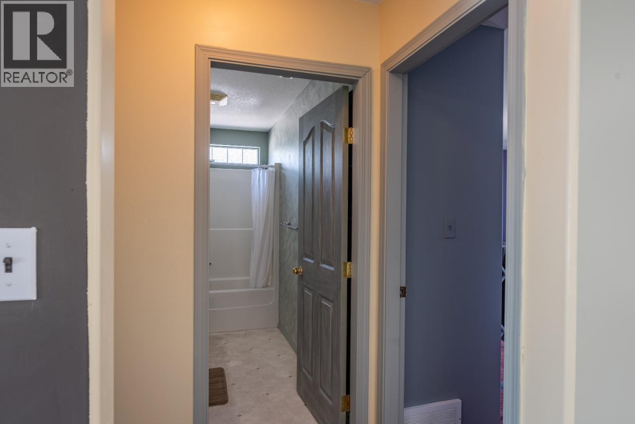7248 2nd Street, Grand Forks, British Columbia  V0H 1H0 - Photo 44 - 10359504