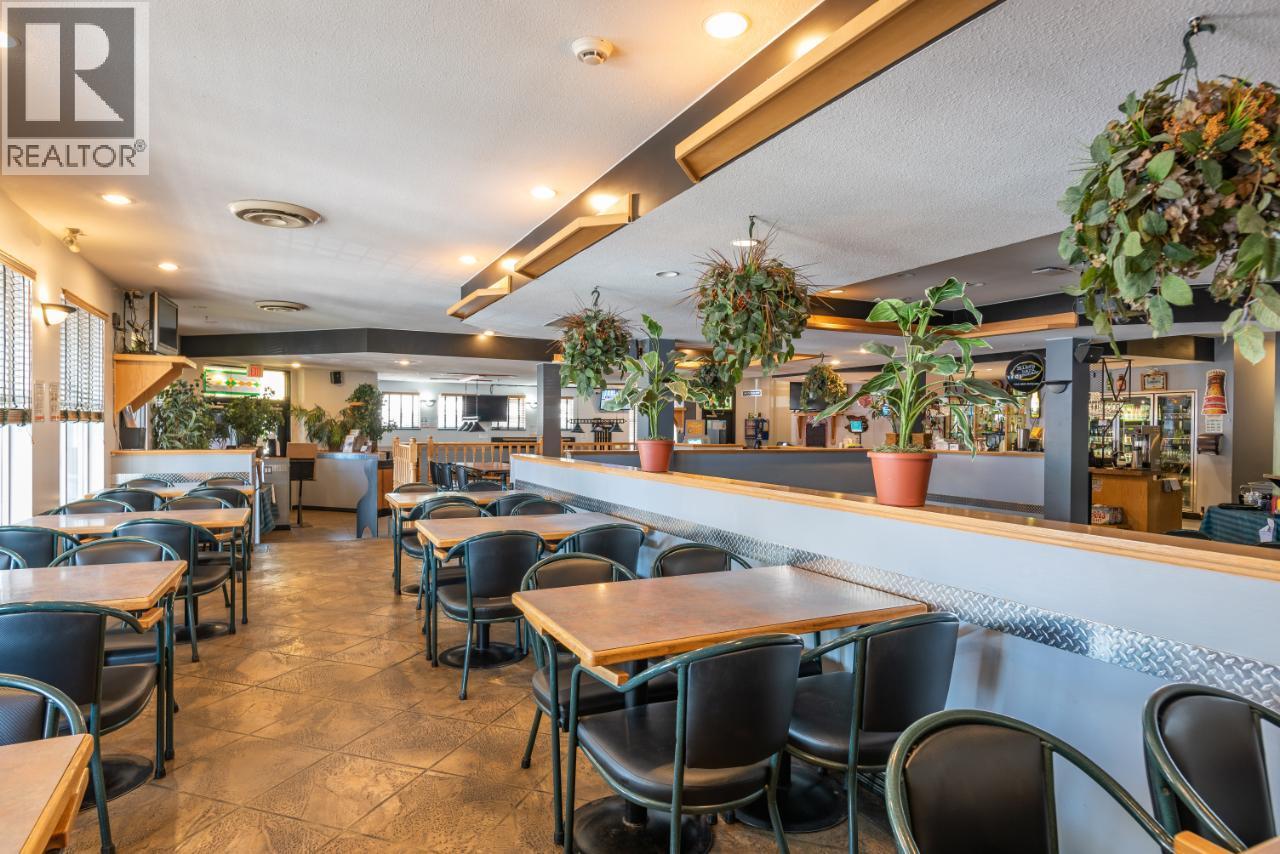 7248 2nd Street, Grand Forks, British Columbia  V0H 1H0 - Photo 5 - 10359504