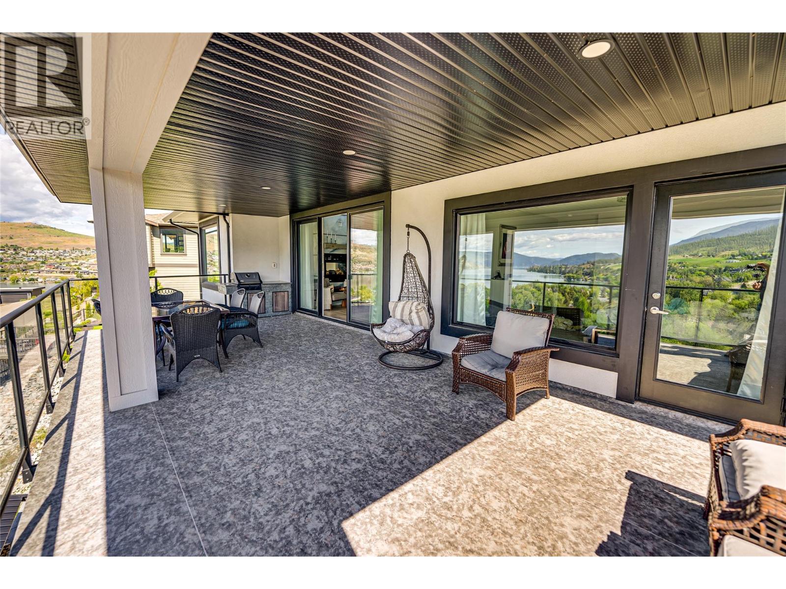 8792 Cortland Place, Coldstream, British Columbia  V1B 4B8 - Photo 14 - 10359612