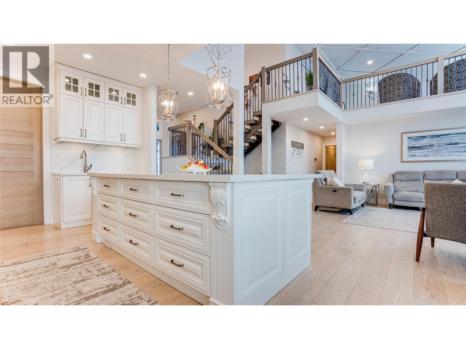 8792 Cortland Place, Coldstream, British Columbia  V1B 4B8 - Photo 24 - 10359612