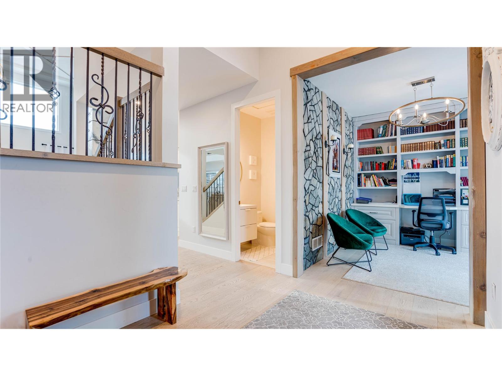 8792 Cortland Place, Coldstream, British Columbia  V1B 4B8 - Photo 44 - 10359612