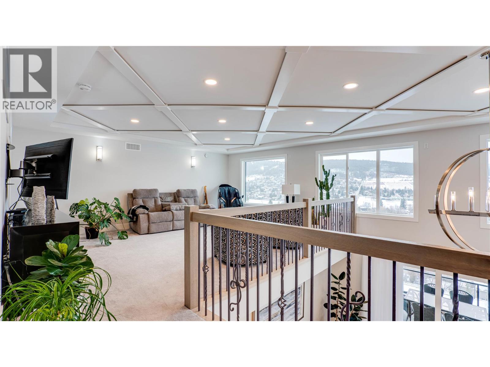 8792 Cortland Place, Coldstream, British Columbia  V1B 4B8 - Photo 48 - 10359612