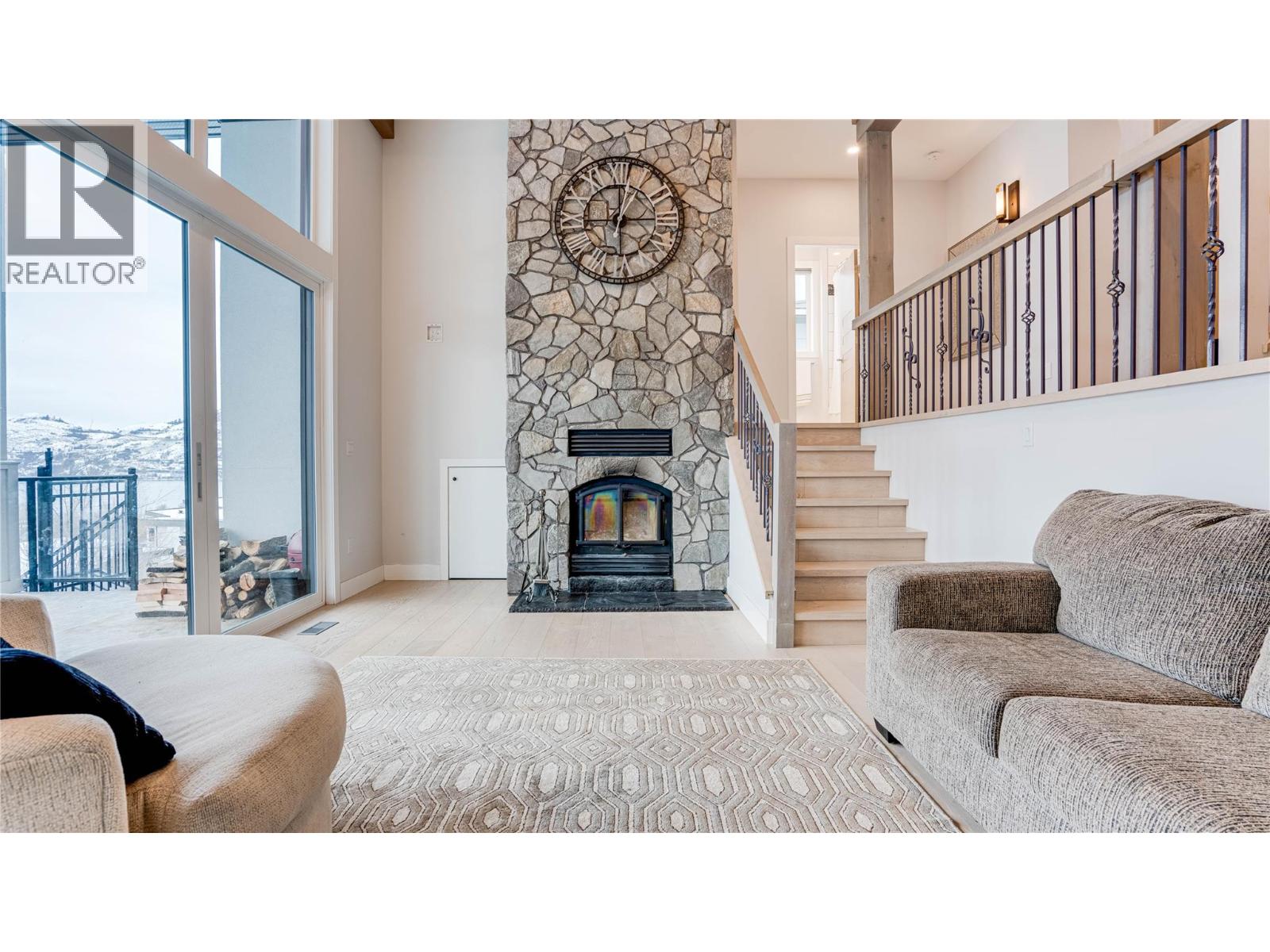 8792 Cortland Place, Coldstream, British Columbia  V1B 4B8 - Photo 55 - 10359612