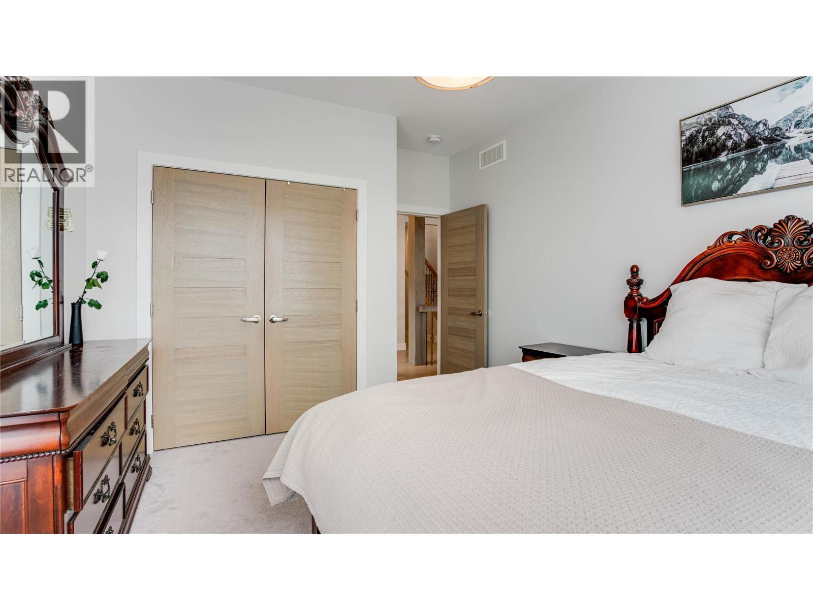 8792 Cortland Place, Coldstream, British Columbia  V1B 4B8 - Photo 62 - 10359612