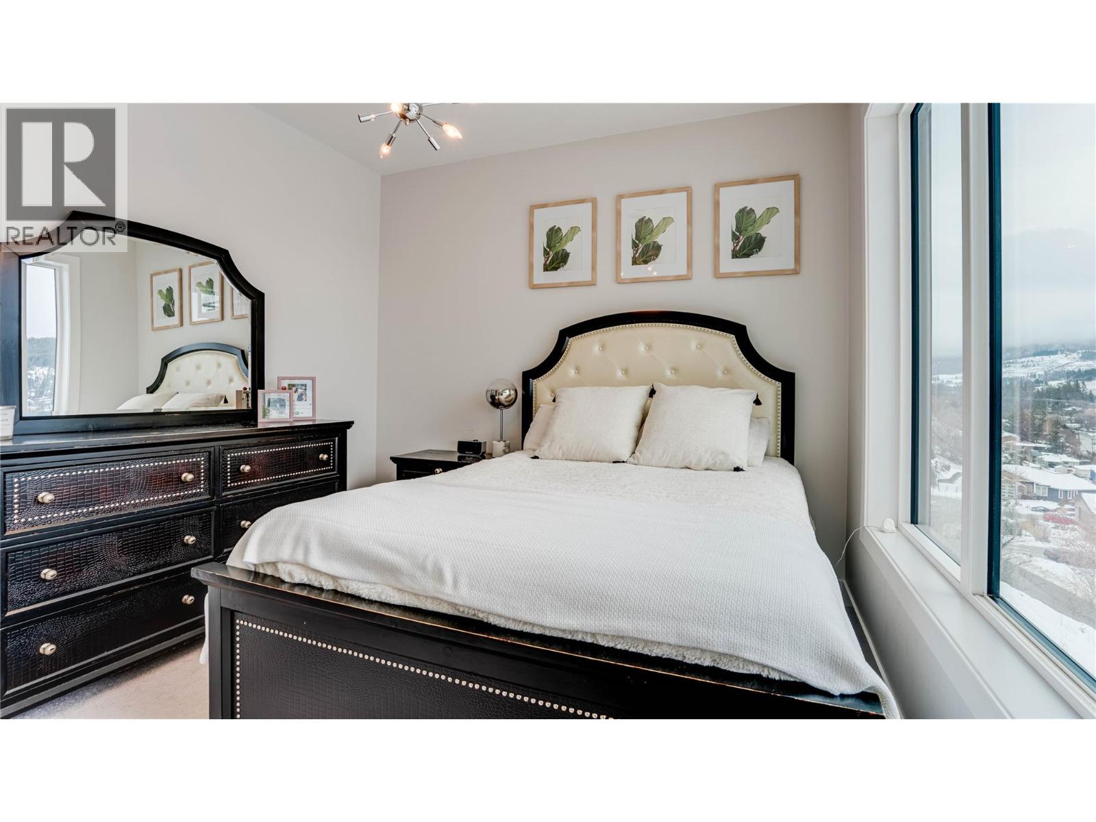 8792 Cortland Place, Coldstream, British Columbia  V1B 4B8 - Photo 76 - 10359612