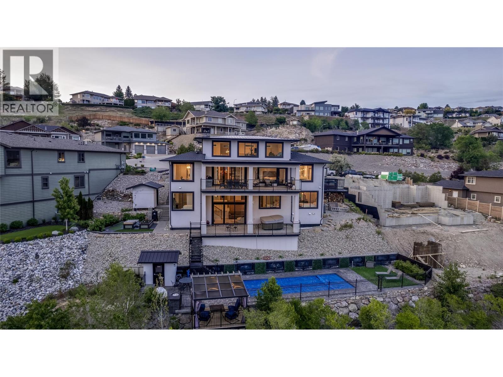 8792 Cortland Place, Coldstream, British Columbia  V1B 4B8 - Photo 90 - 10359612