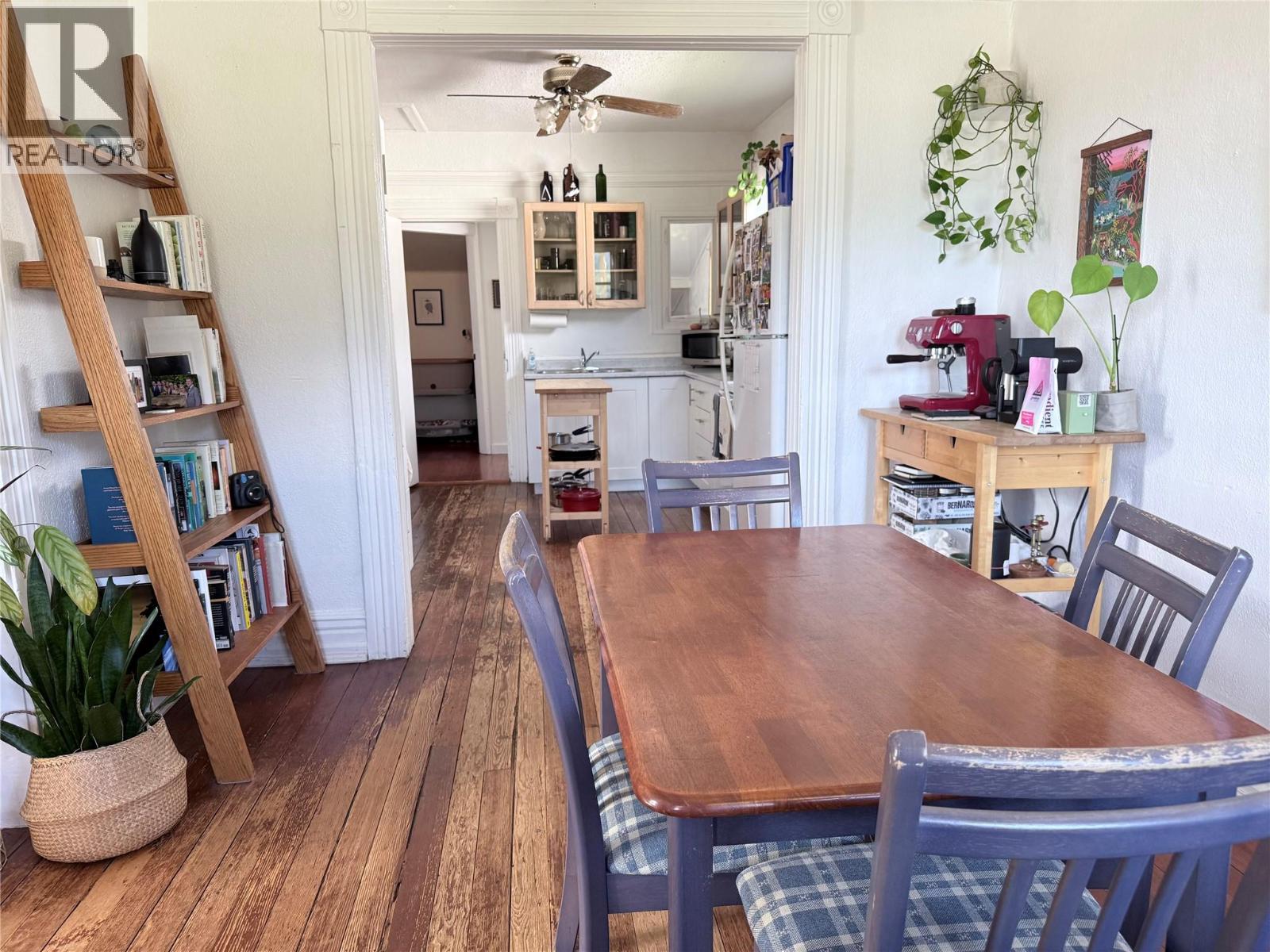 415 Downie Street, Revelstoke, British Columbia  V0E 2S0 - Photo 8 - 10359690