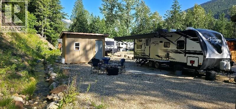 4955 Camp Creek Road Unit# Lot 27, Revelstoke, British Columbia  V0E 2S0 - Photo 1 - 10359784