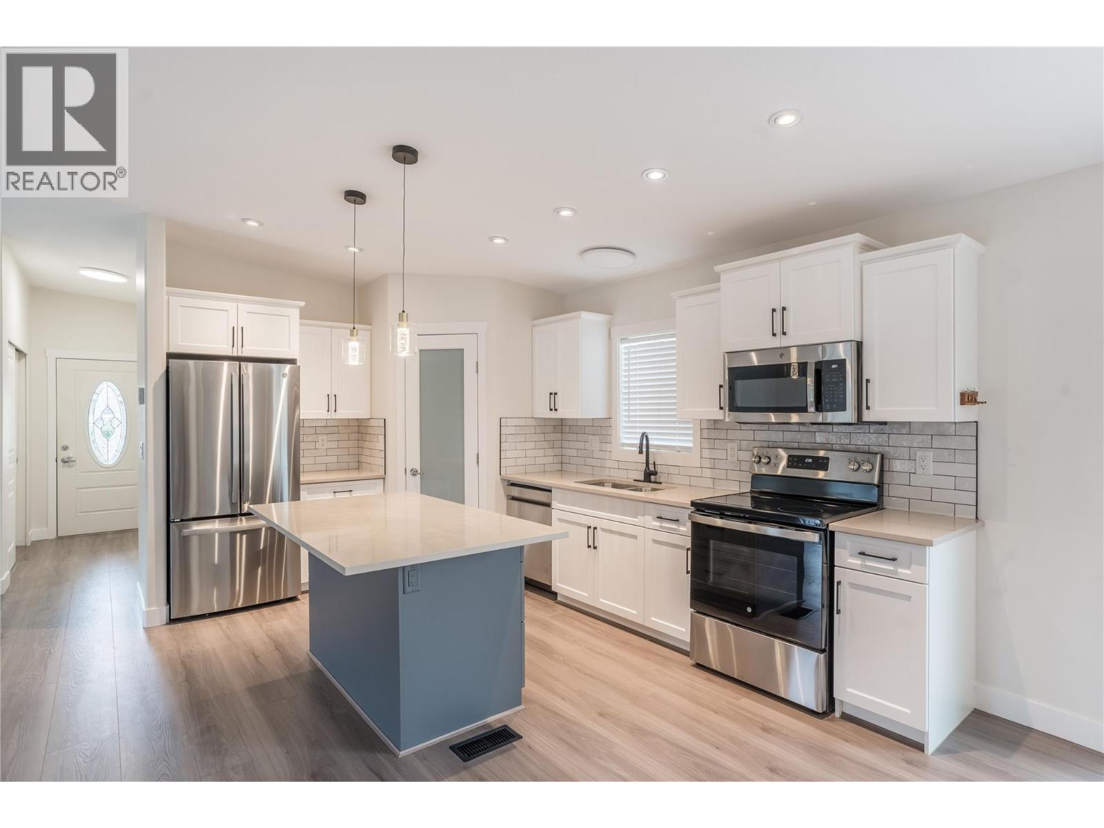 8300 Gallagher Lake Frontage Road Unit# 70, Oliver, British Columbia  V0H 1T0 - Photo 17 - 10359817