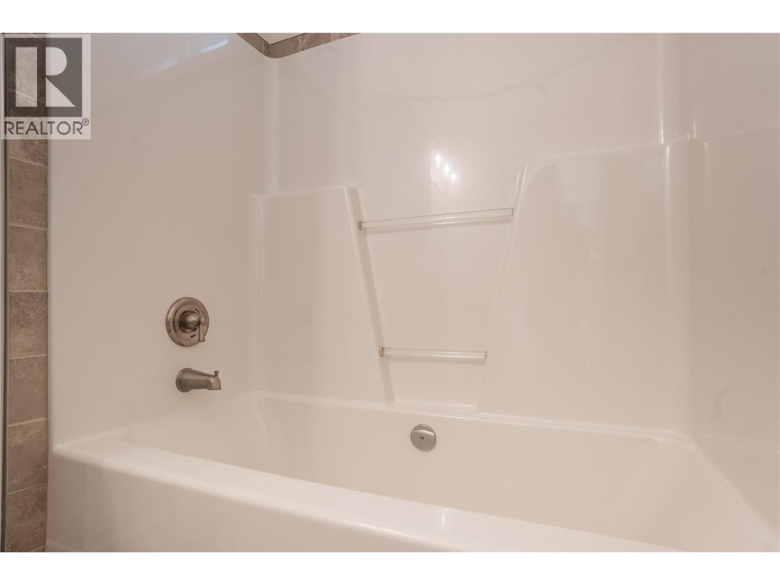 8300 Gallagher Lake Frontage Road Unit# 70, Oliver, British Columbia  V0H 1T0 - Photo 29 - 10359817