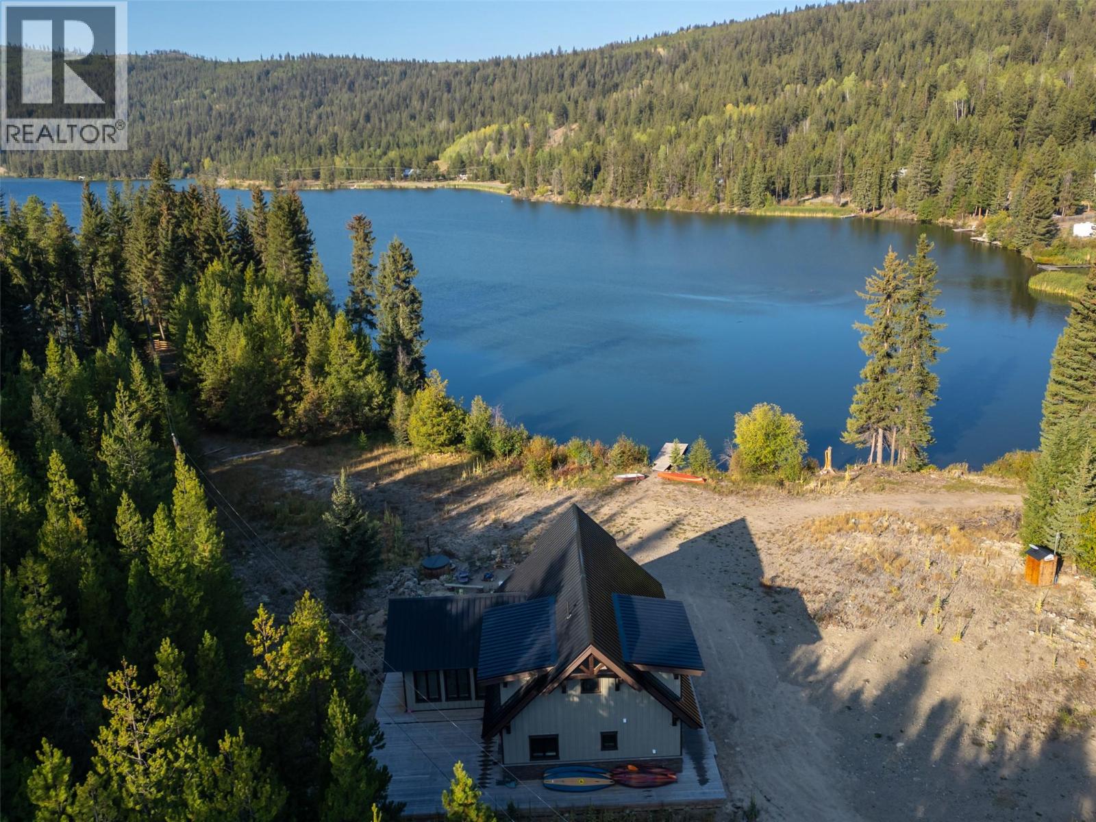 3593 Princeton Summerland Road, Princeton, British Columbia  V0X 1W0 - Photo 2 - 10359819