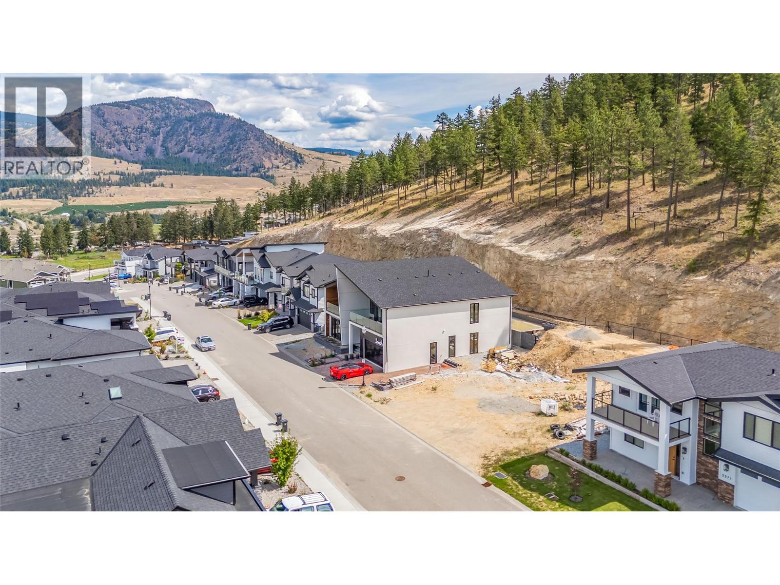 2263 Lavetta Drive, Kelowna, British Columbia  V1P 1V1 - Photo 4 - 10359266