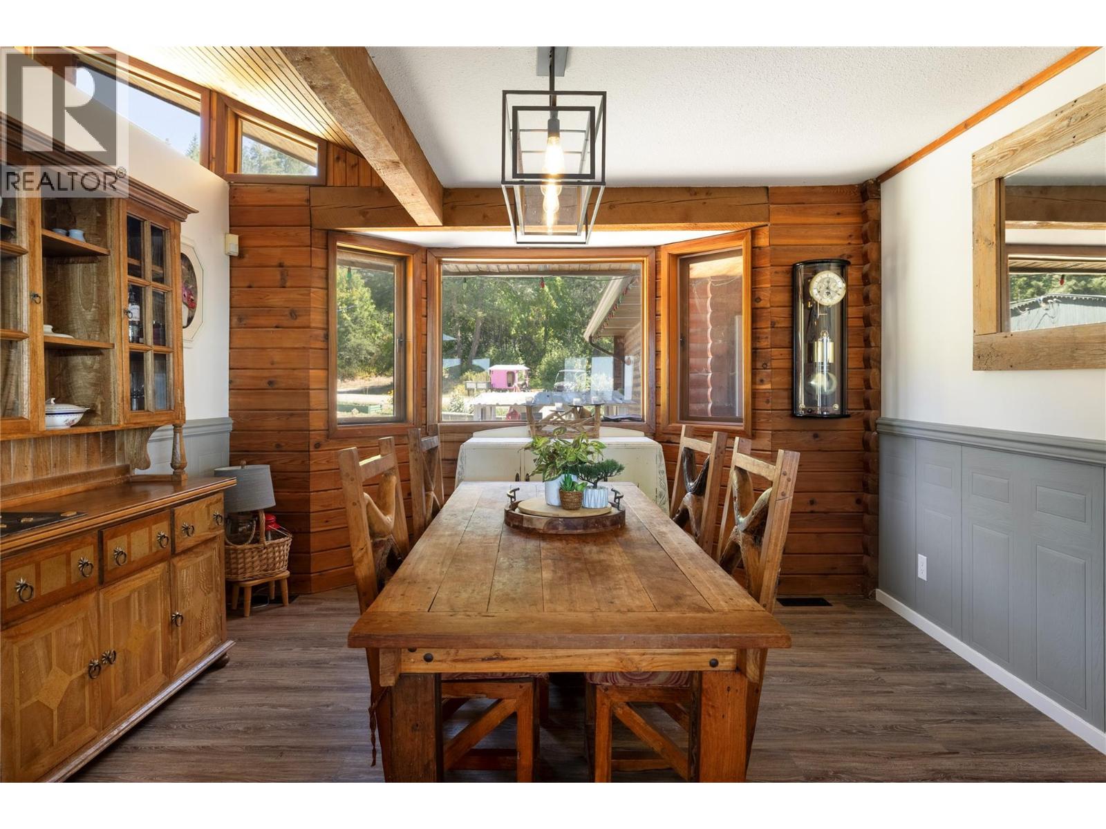 7940 Keddleston Road, Vernon, British Columbia  V1B 3N4 - Photo 19 - 10359735