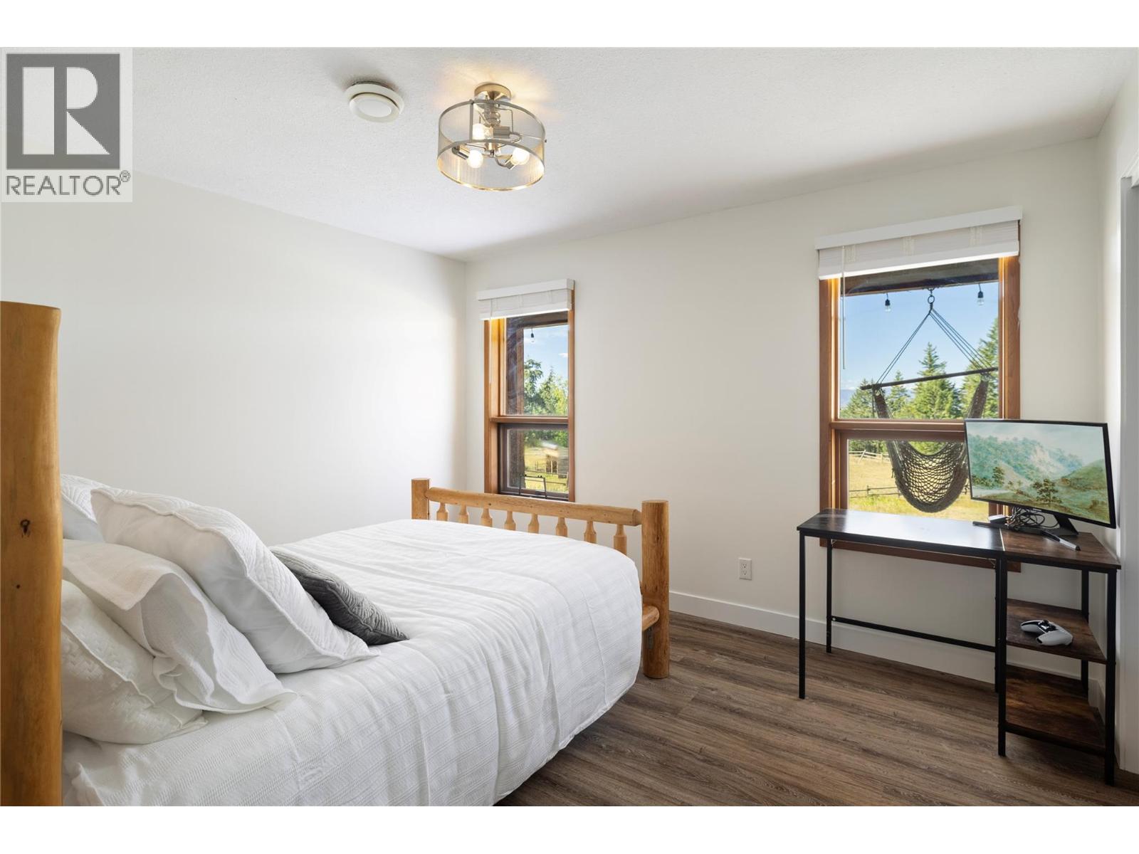 7940 Keddleston Road, Vernon, British Columbia  V1B 3N4 - Photo 32 - 10359735