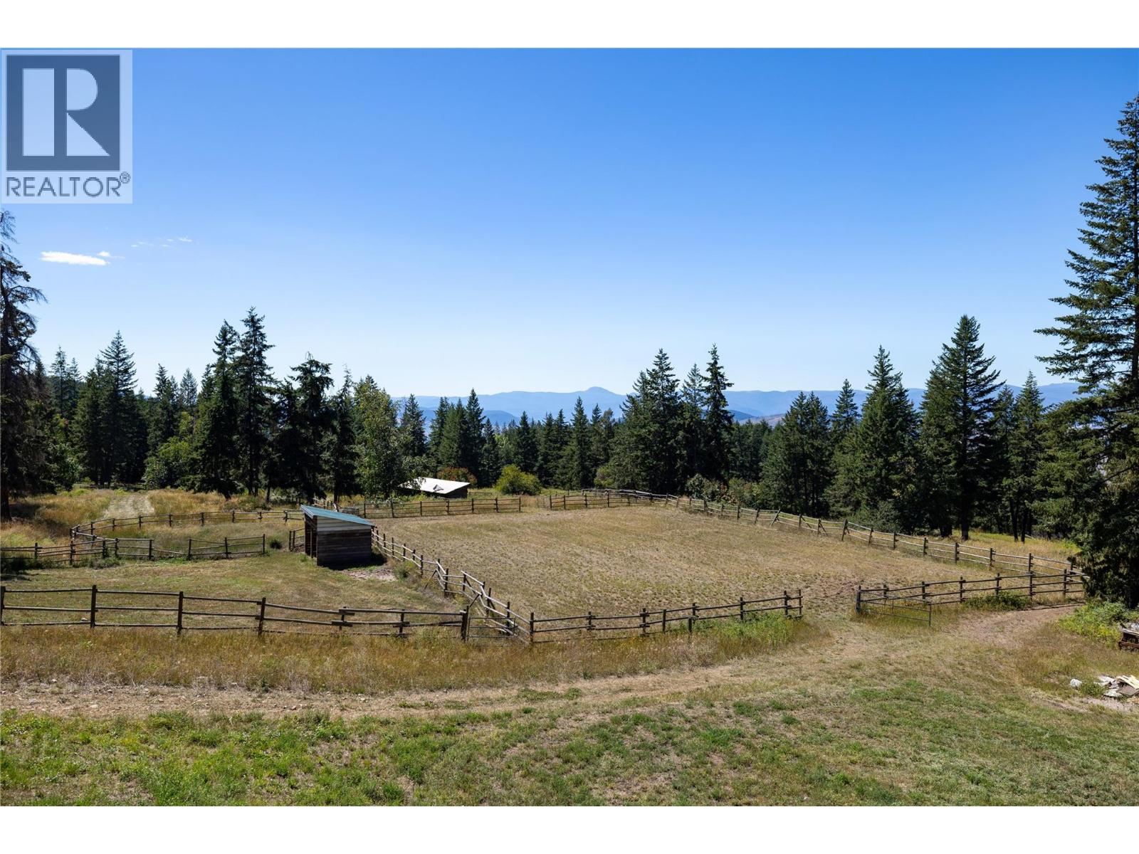 7940 Keddleston Road, Vernon, British Columbia  V1B 3N4 - Photo 39 - 10359735