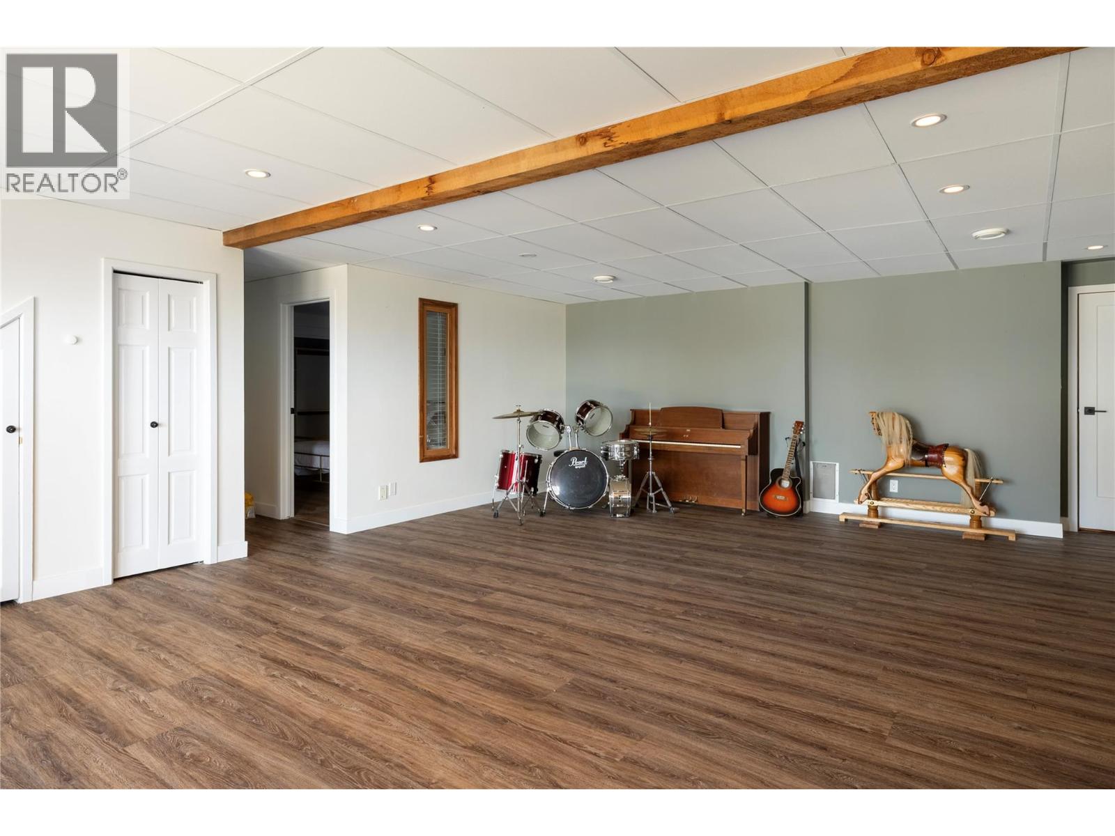 7940 Keddleston Road, Vernon, British Columbia  V1B 3N4 - Photo 29 - 10359102