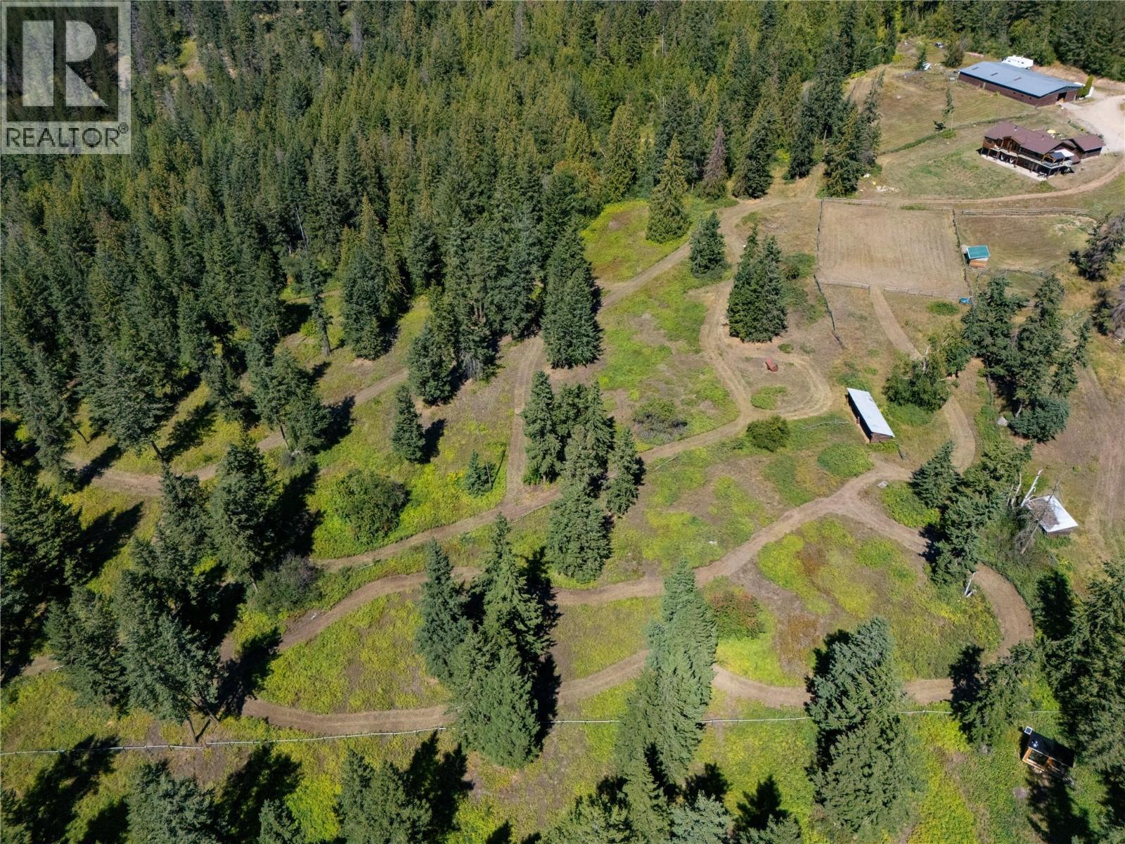 7940 Keddleston Road, Vernon, British Columbia  V1B 3N4 - Photo 3 - 10359102