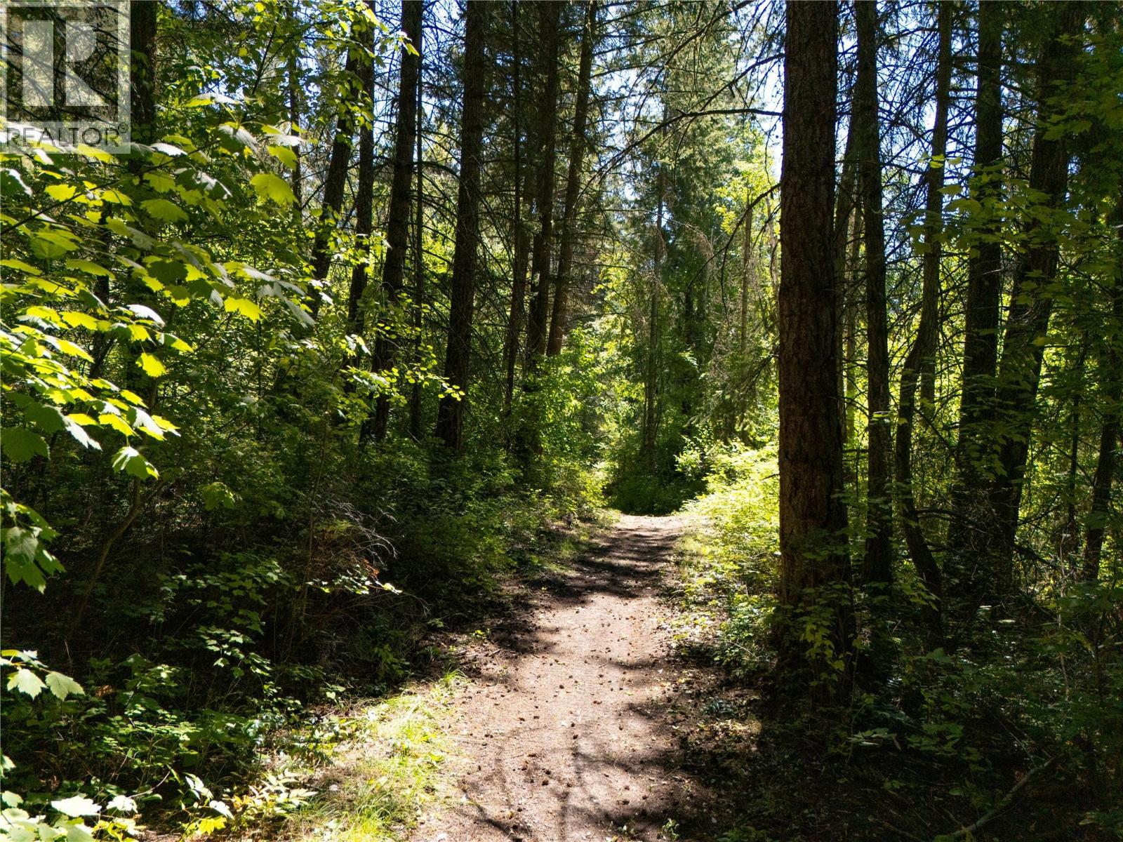 7940 Keddleston Road, Vernon, British Columbia  V1B 3N4 - Photo 53 - 10359102