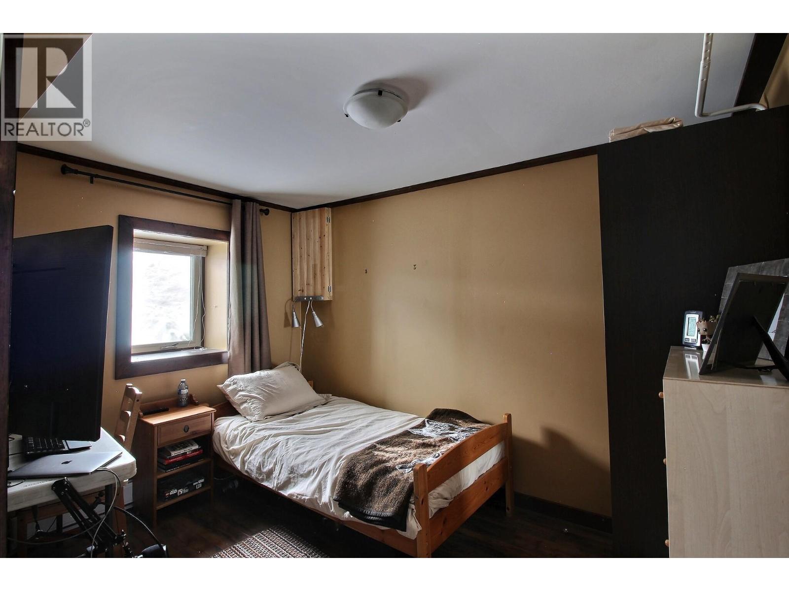 316 Stephen Avenue, Field, British Columbia  V0A 1G0 - Photo 4 - 10332546