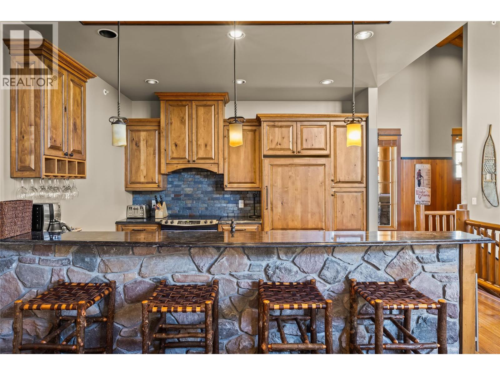 255 Feathertop Way Unit# 7, Kelowna, British Columbia  V1P 1P3 - Photo 9 - 10359843