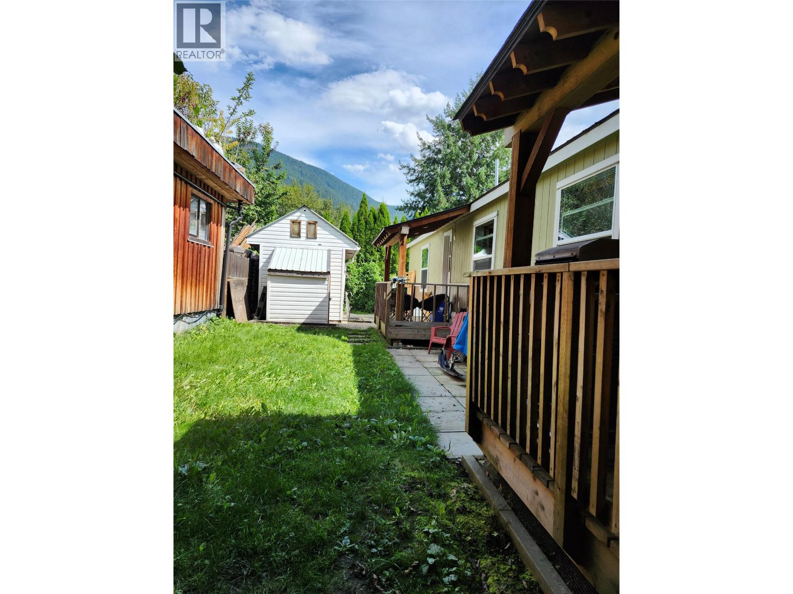 318 Humbert Street Unit# 10, Revelstoke, British Columbia  V0E 2S0 - Photo 37 - 10359693