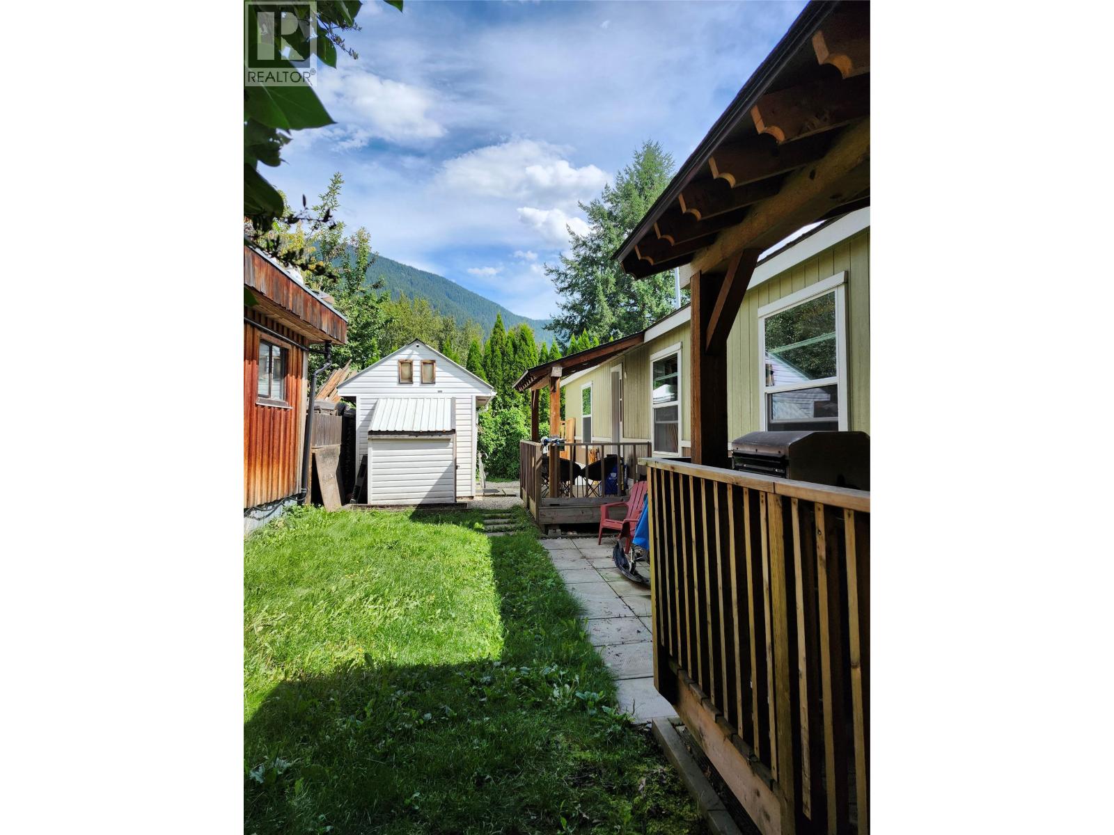 318 Humbert Street Unit# 10, Revelstoke, British Columbia  V0E 2S0 - Photo 38 - 10359693