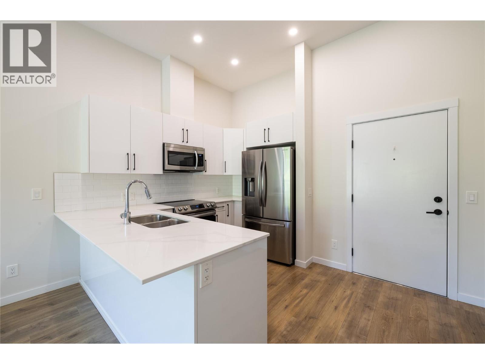 1880 Hugh Allan Drive Unit# 107, Kamloops, British Columbia  V1S 0E8 - Photo 14 - 10359757