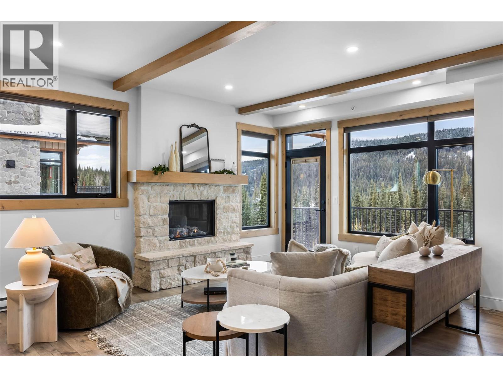 7005 Mcgillivray Lake Drive Unit# 18, Sun Peaks, British Columbia  V0E 5N0 - Photo 5 - 10359892