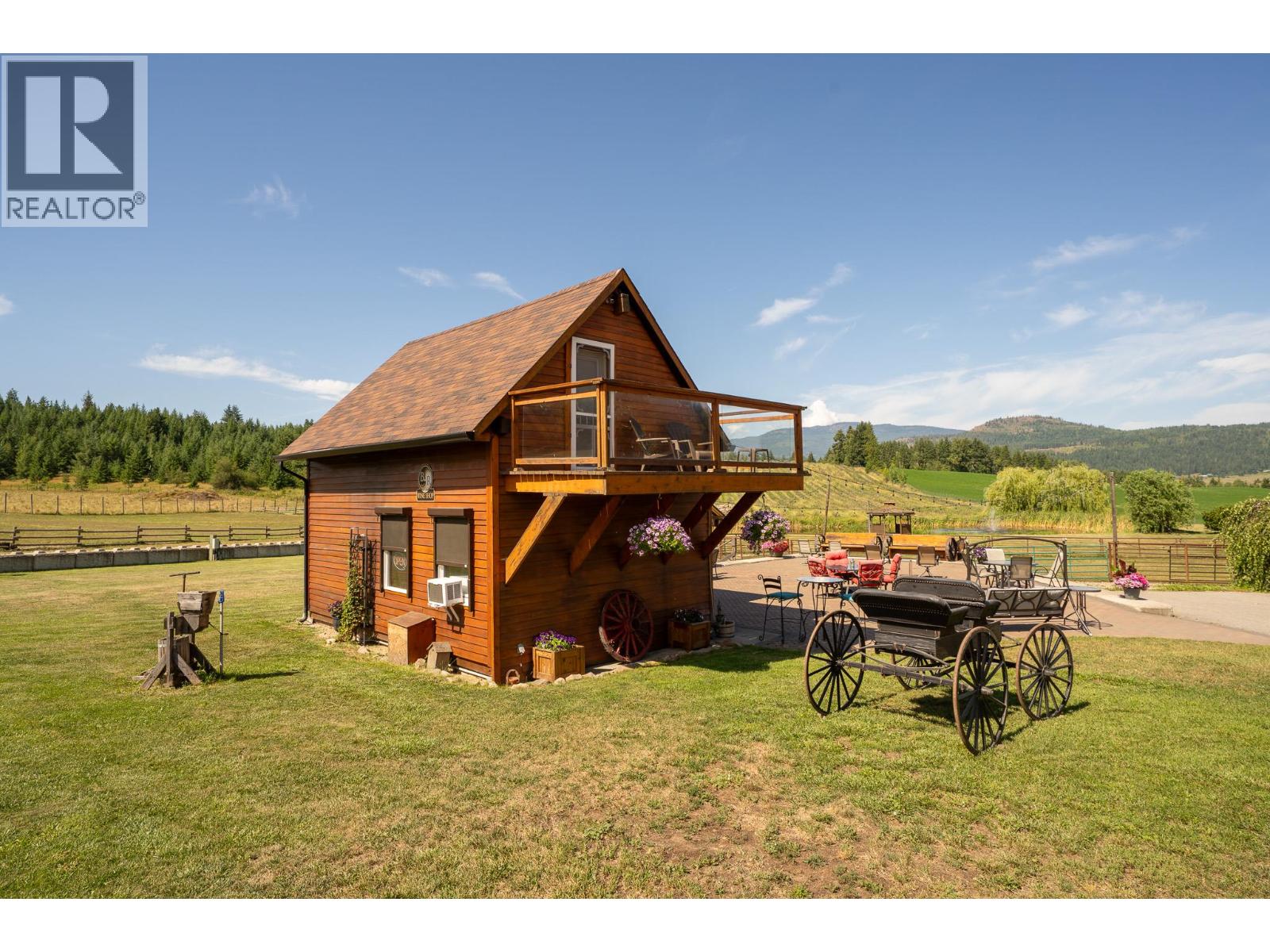 184 Monks Road, Grindrod, British Columbia  V0E 1Y0 - Photo 12 - 10359973