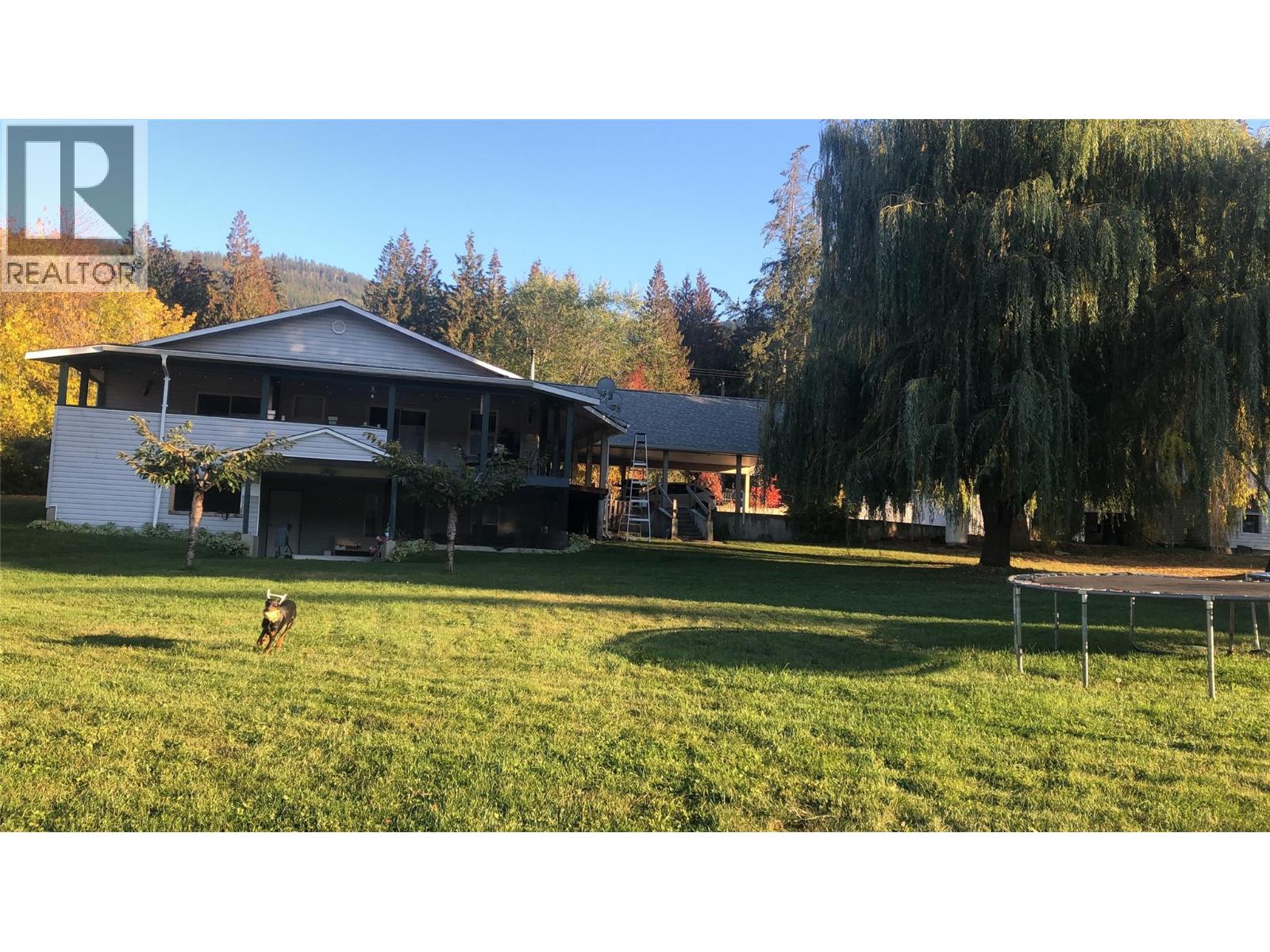 7630 97a Highway, Mara, British Columbia  V0E 2K0 - Photo 20 - 10359924