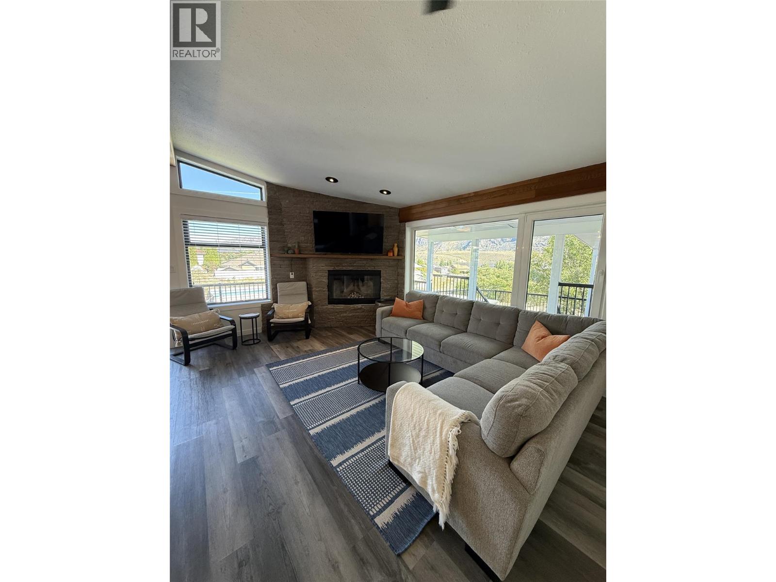 8807 Gala Crescent, Osoyoos, British Columbia  V0H 1V2 - Photo 9 - 10360075