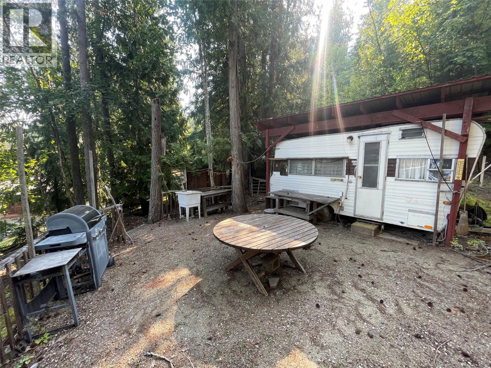 4255 Justin Road, Eagle Bay, British Columbia  V0E 1T0 - Photo 26 - 10359993