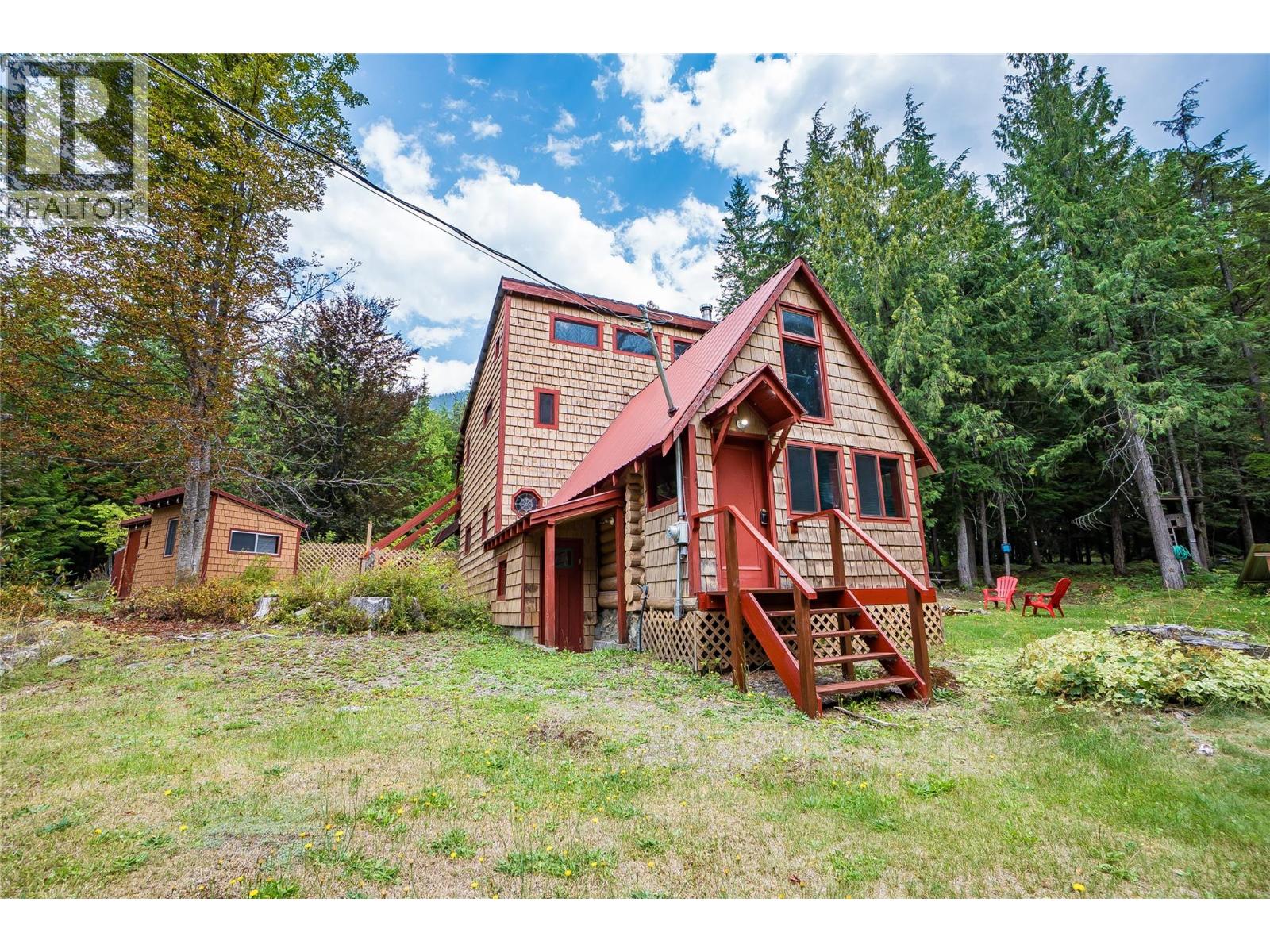 8780 Martens Road, Slocan, British Columbia  V0G 2C0 - Photo 2 - 10360029