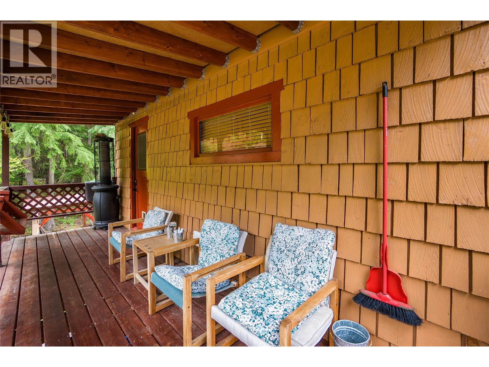 8780 Martens Road, Slocan, British Columbia  V0G 2C0 - Photo 37 - 10360029