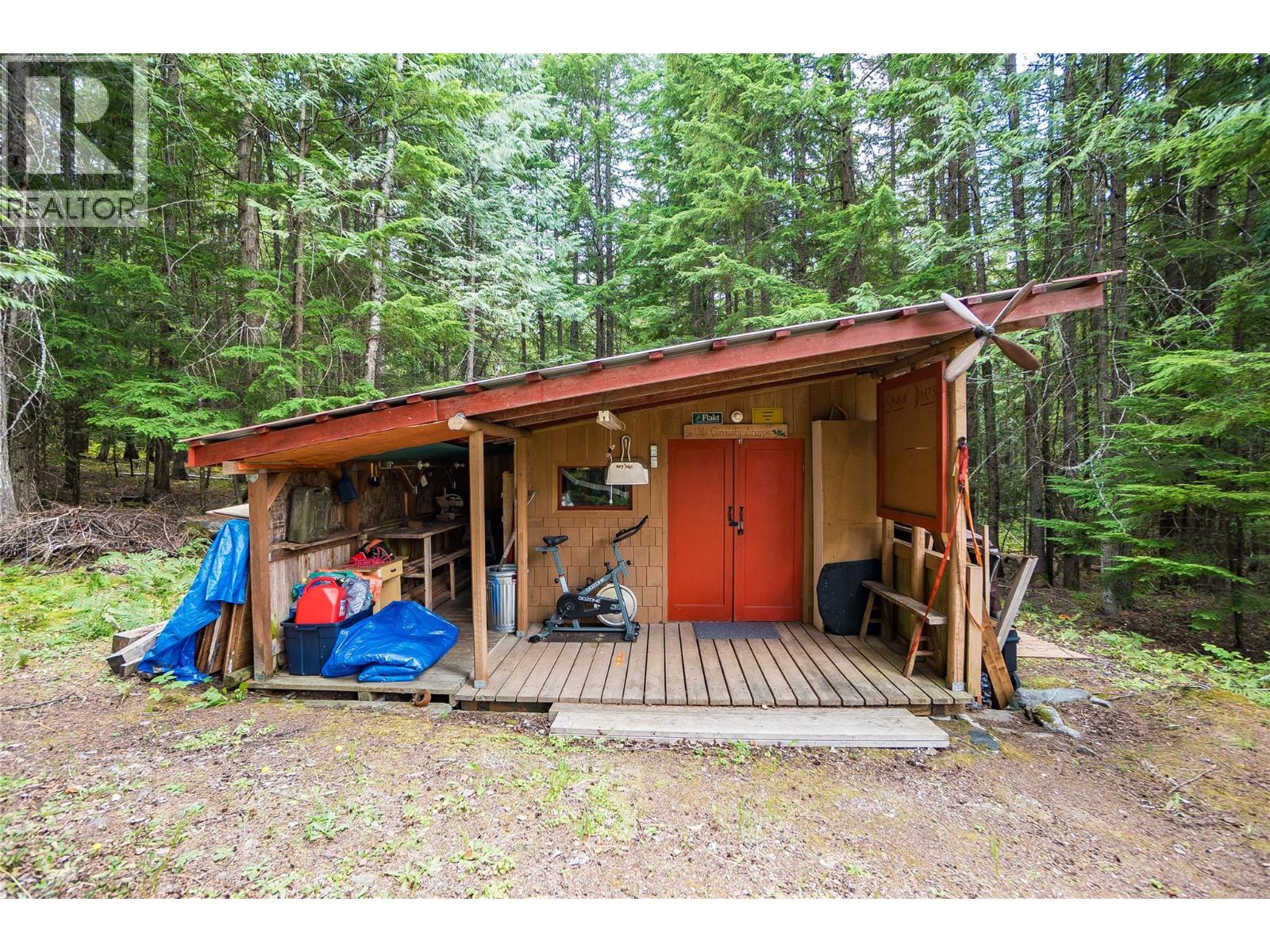 8780 Martens Road, Slocan, British Columbia  V0G 2C0 - Photo 38 - 10360029