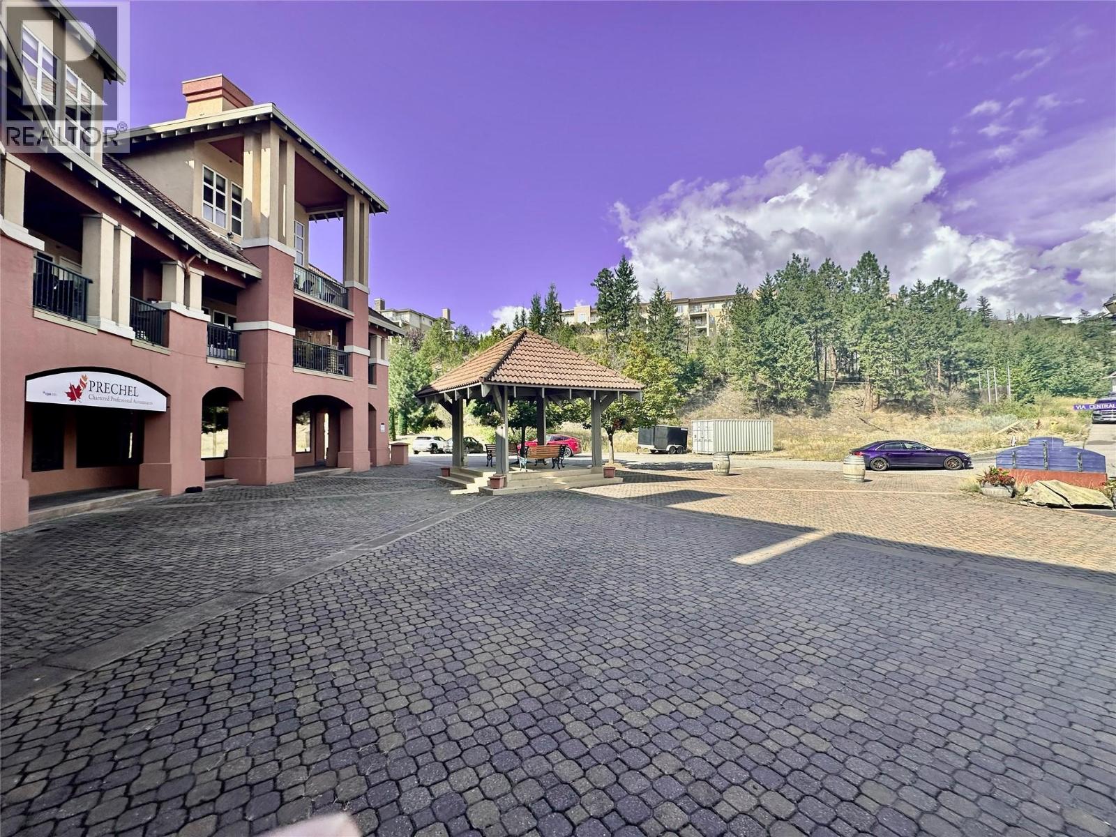 3185 Via Centrale Drive Unit# 6, Kelowna, British Columbia  V1V 2A7 - Photo 3 - 10359202