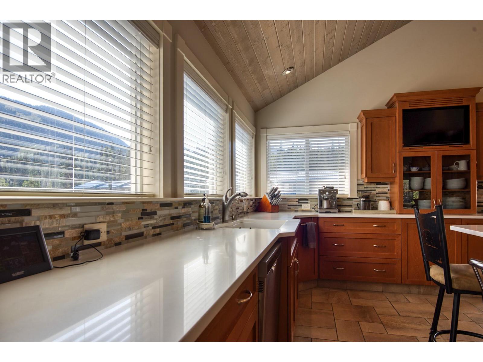 152 Clearview Crescent, Apex Mountain, British Columbia  V0X 1K0 - Photo 16 - 10359734